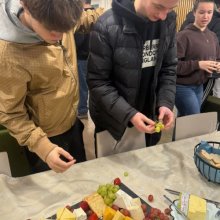 Boarders enjoy 'cheese & wine' night Boarders enjoy 'cheese & wine' night